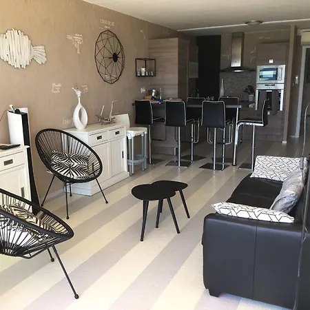 Apartment Magnifique T3 Climatise Avec Parking - Fr-1-833-10 Canet-en-Roussillon