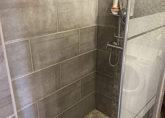 Magnifique T3 Climatise Avec Parking - Fr-1-833-10 Apartamento *